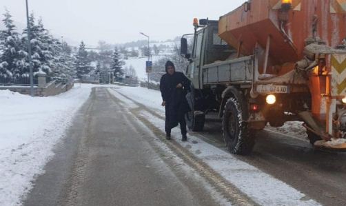 Reshjet e bores dhe ngricat: ARRSH njofton gjendjen e akseve kryesore